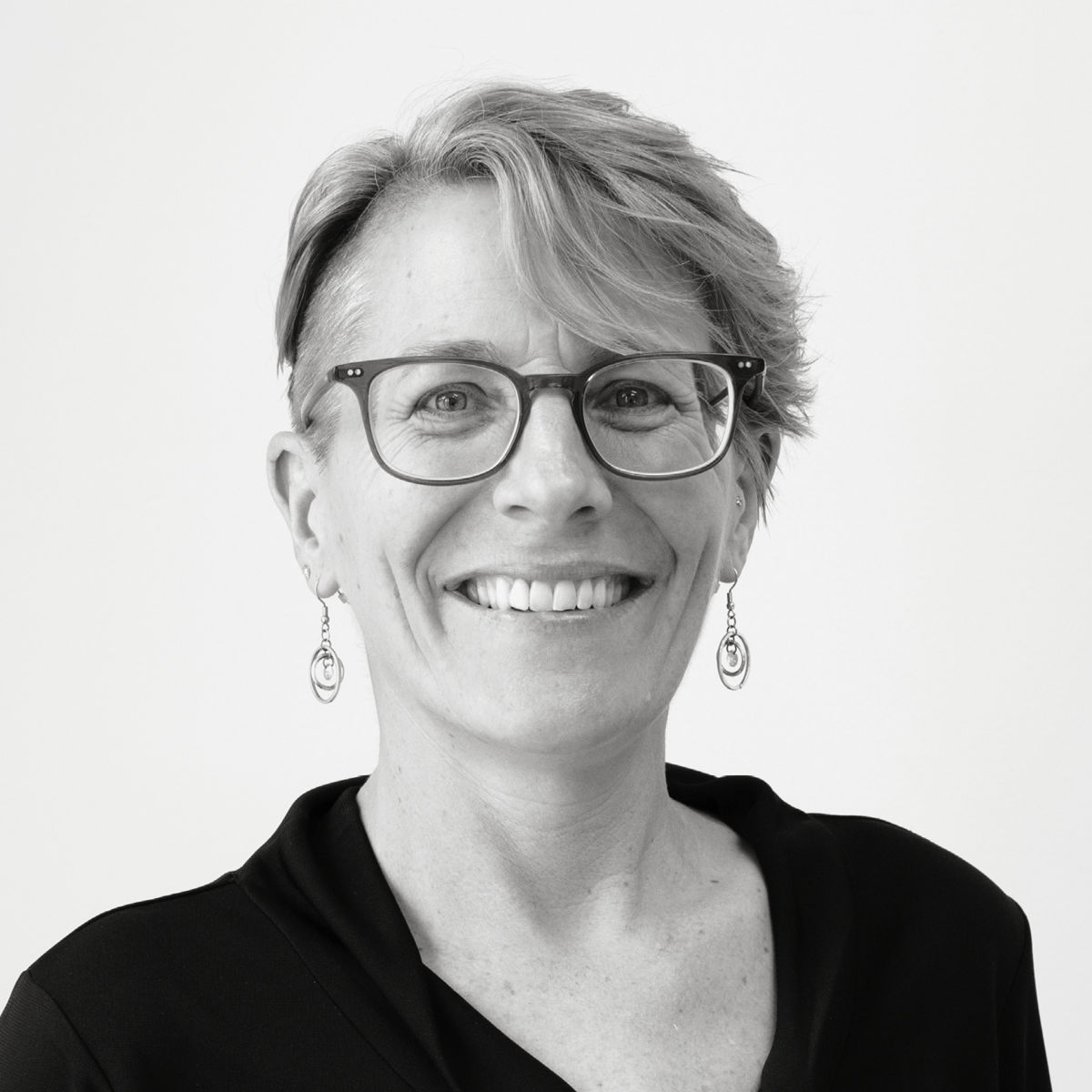 About your surgeons, Dr Andrew Castley and Dr Emily Ryan Macquarie